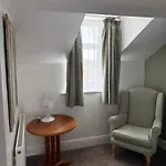 Number 19 Guesthouse 3*