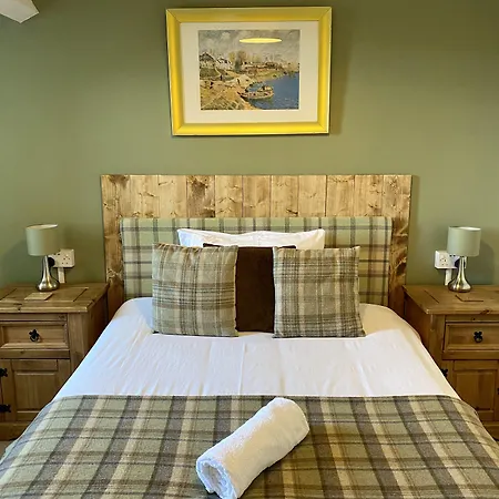 Number 19 - Self Check In - Under 4 Miles From Barrow In Furness