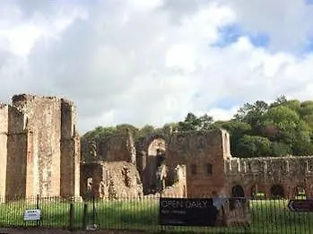 Number 19 - Self Check In - Under 4 Miles From Barrow In Furness 3* 多尔顿因弗内斯