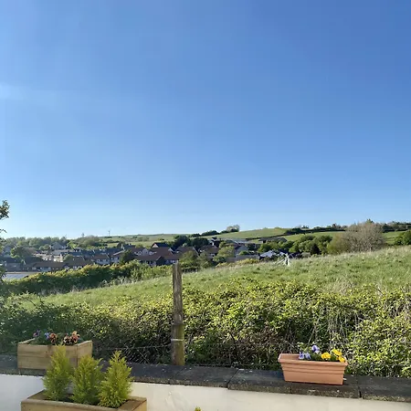 Number 19 - Self Check In - Under 4 Miles From Barrow In Furness Dalton-in-Furness