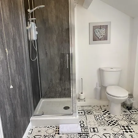 Gæstehus Number 19 - Self Check In - Under 4 Miles From Barrow In Furness Dalton-in-Furness