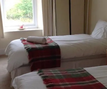 Number 19 - Self Check In - Under 4 Miles From Barrow In Furness 3* Dalton-in-Furness