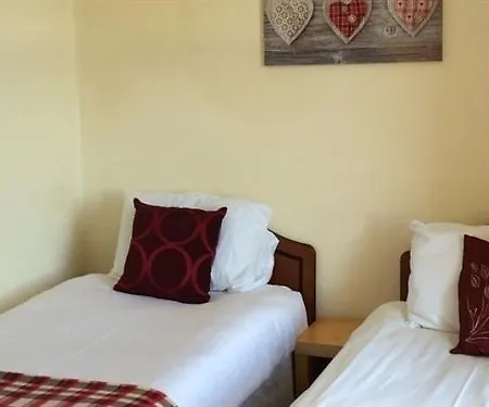 Number 19 - Self Check In - Under 4 Miles From Barrow In Furness Gæstehus 3*